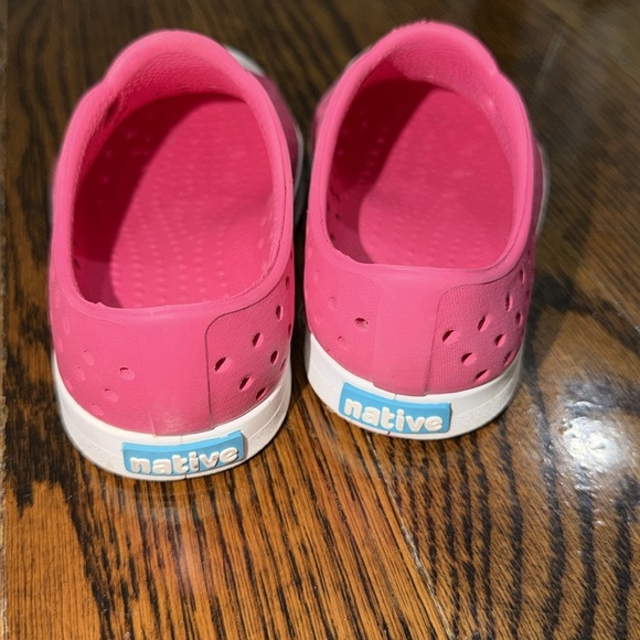 Native Kids Pink Slip-On Shoes 7C - Picture 6 of 6